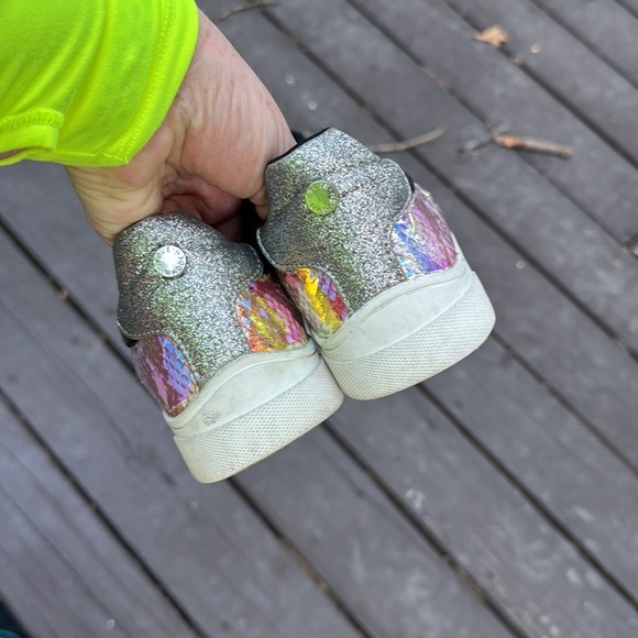 Steve Madden Zparka Colorful Zebra Print Girls Sneakers size 5 - Picture 4 of 6